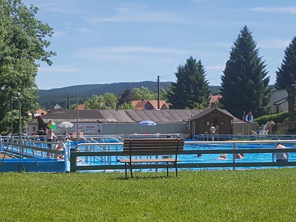 Bild von Waldschwimmbad Tambach-Dietharz