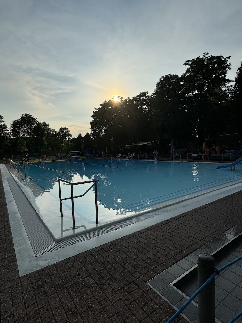 Bild von Flossen weg e. V. (Freibad Kaiserswerth)