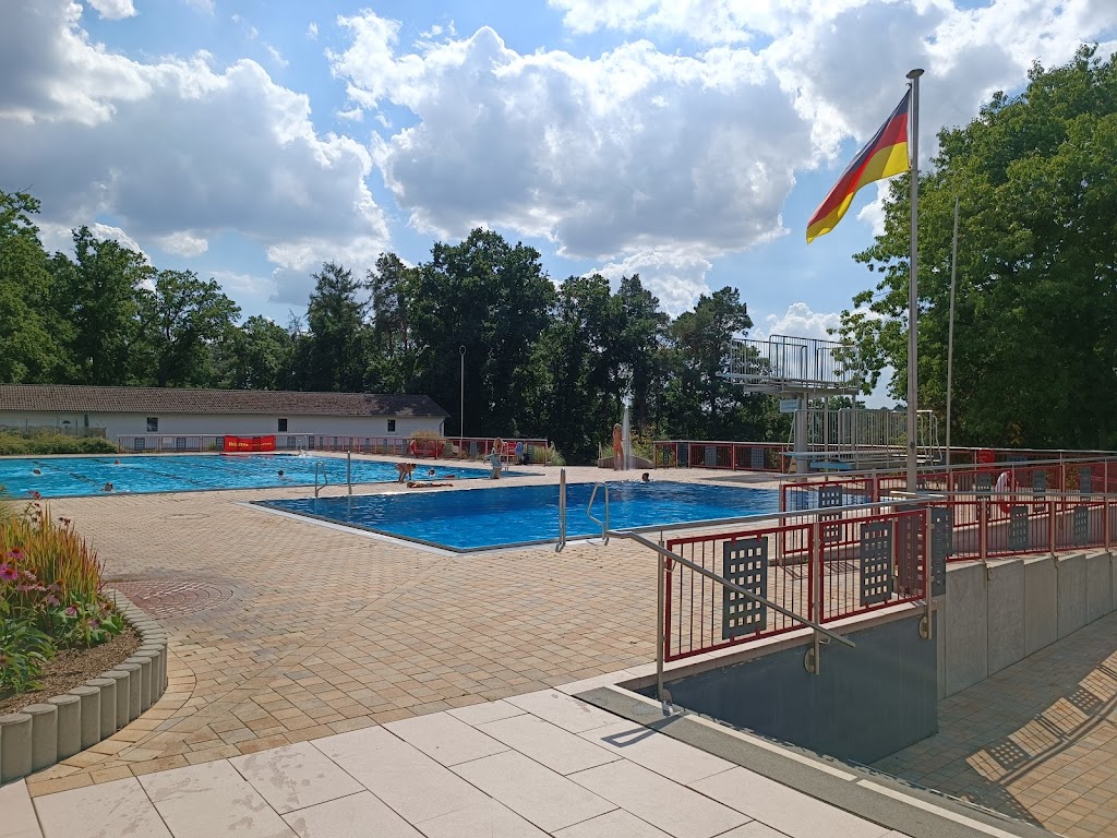 Bild von Freibad unter den Eichen