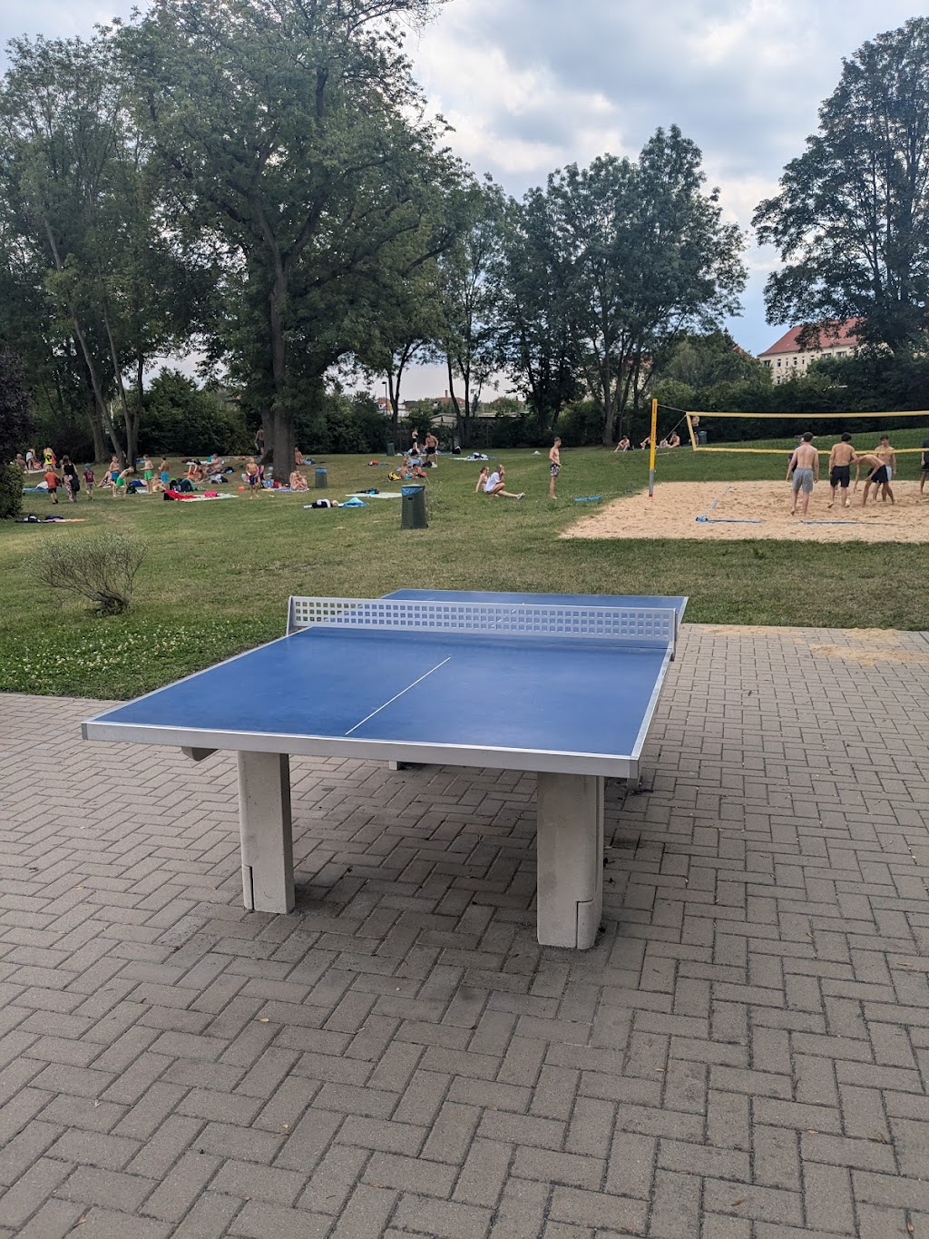 Bild von Tischtennisplatte Freibad Cotta