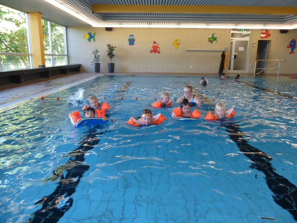 Bild von Hallenbad