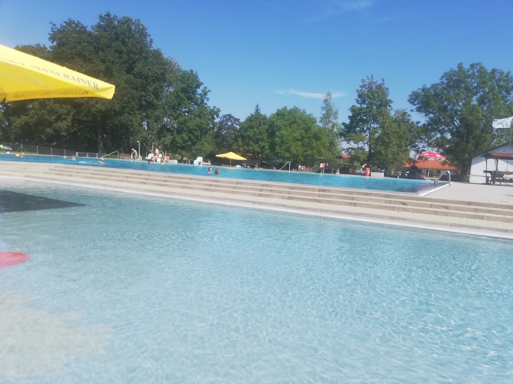 Bild von Schwimmbad Au