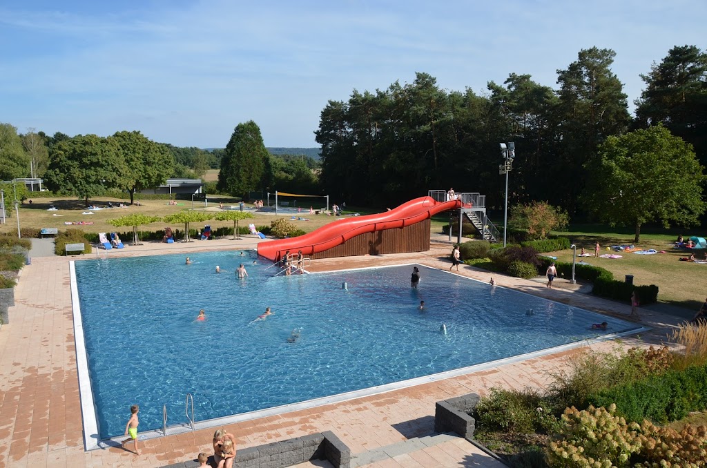 Bild von Waldwarmfreibad Bruchmühlbach-Miesau/ #Freibad.Miesau