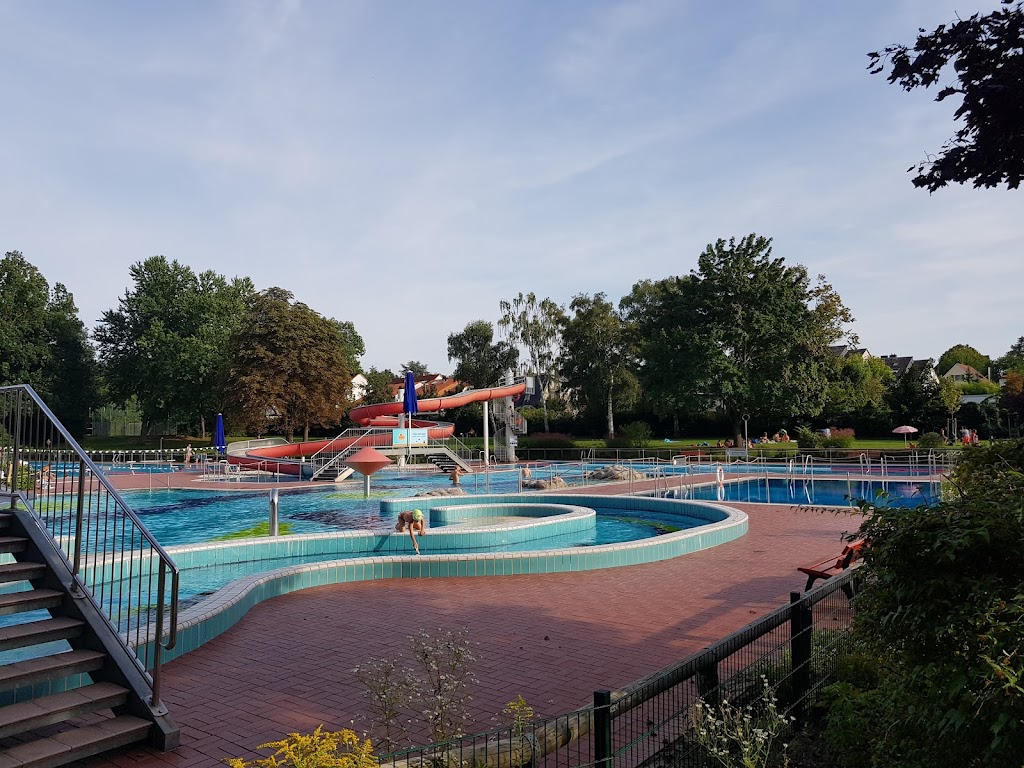 Bild von Freizeit- und Familienbad.