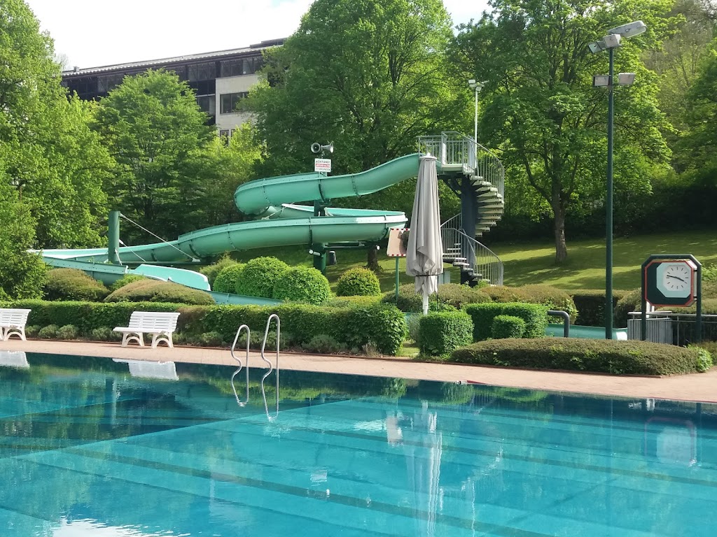 Bild von Outdoor pool Bad Schwalbach