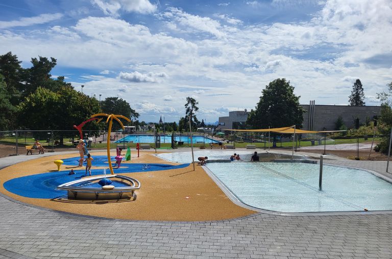 Bild von TaunaBad Oberursel Frei- und Hallenbad