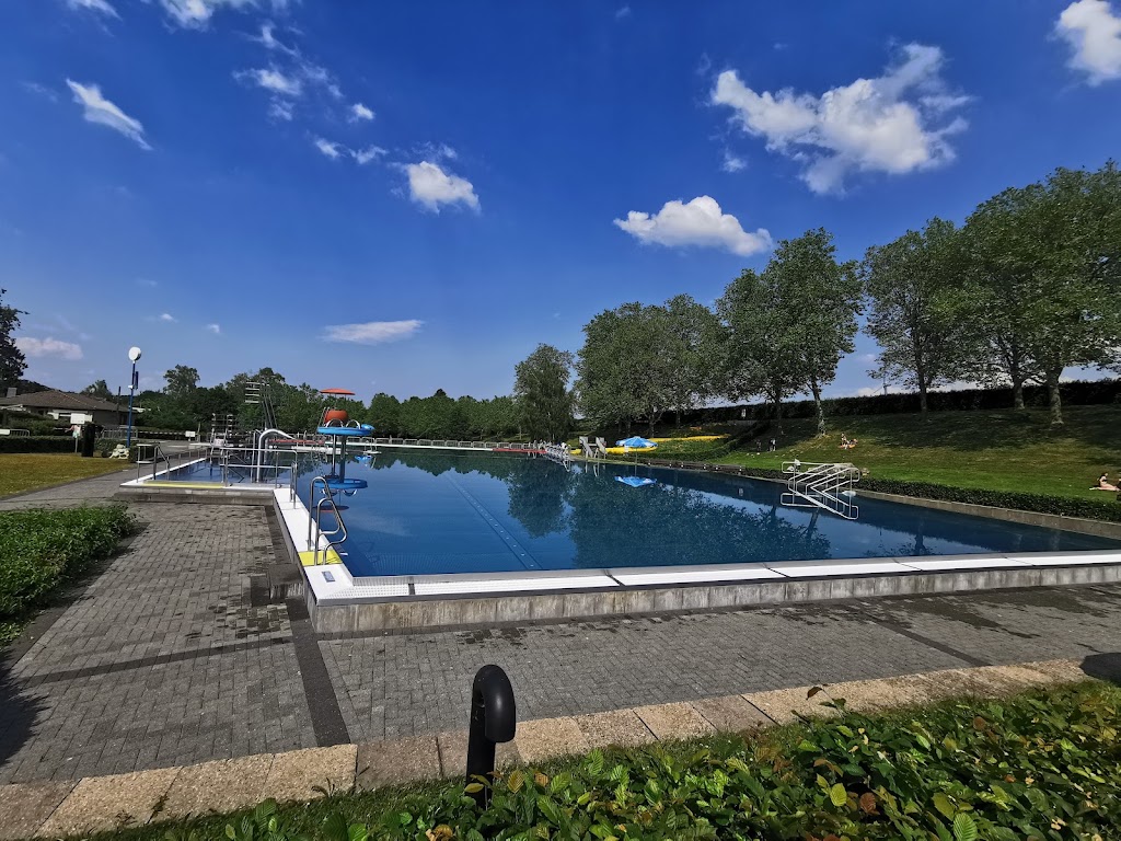 Bild von Outdoor pool Merkstein (May-September)