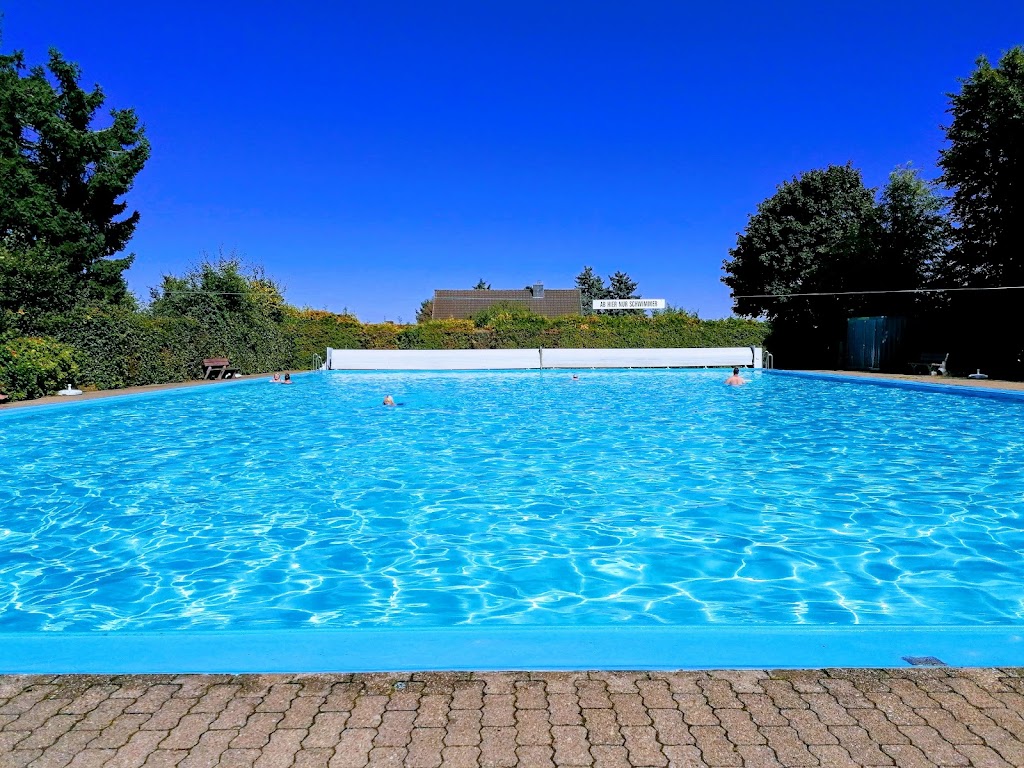 Bild von Hürtgenwald community pool Vossenack