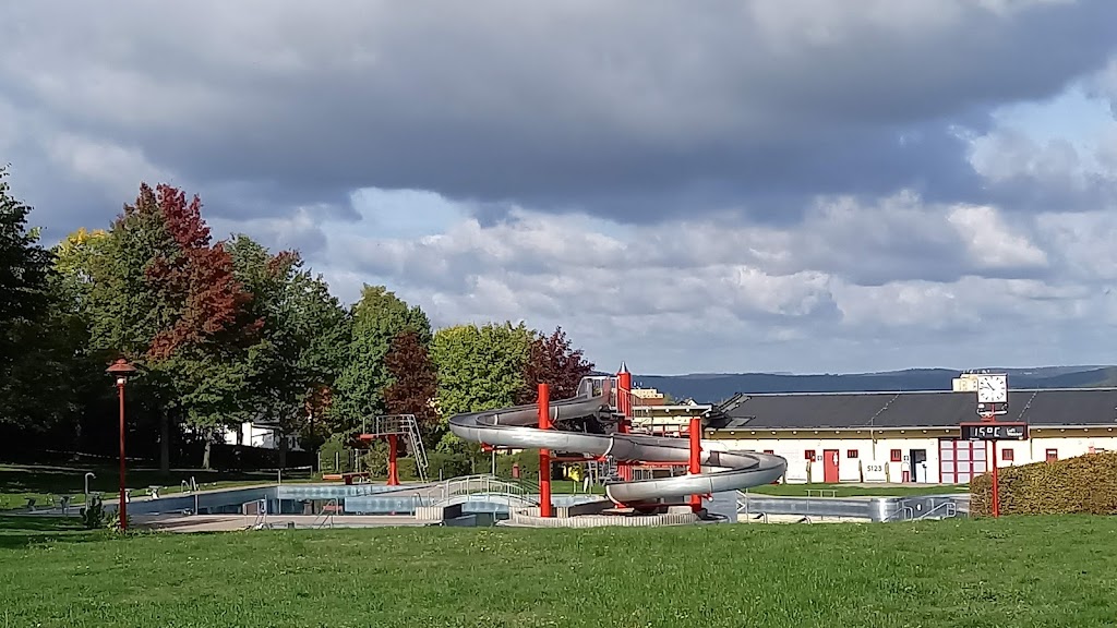 Bild von Outdoor pool Dreieichen