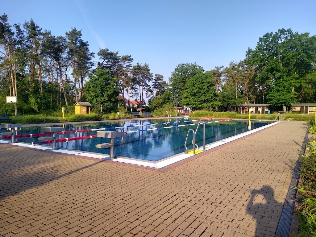 Bild von Schwimmbad Roßlau