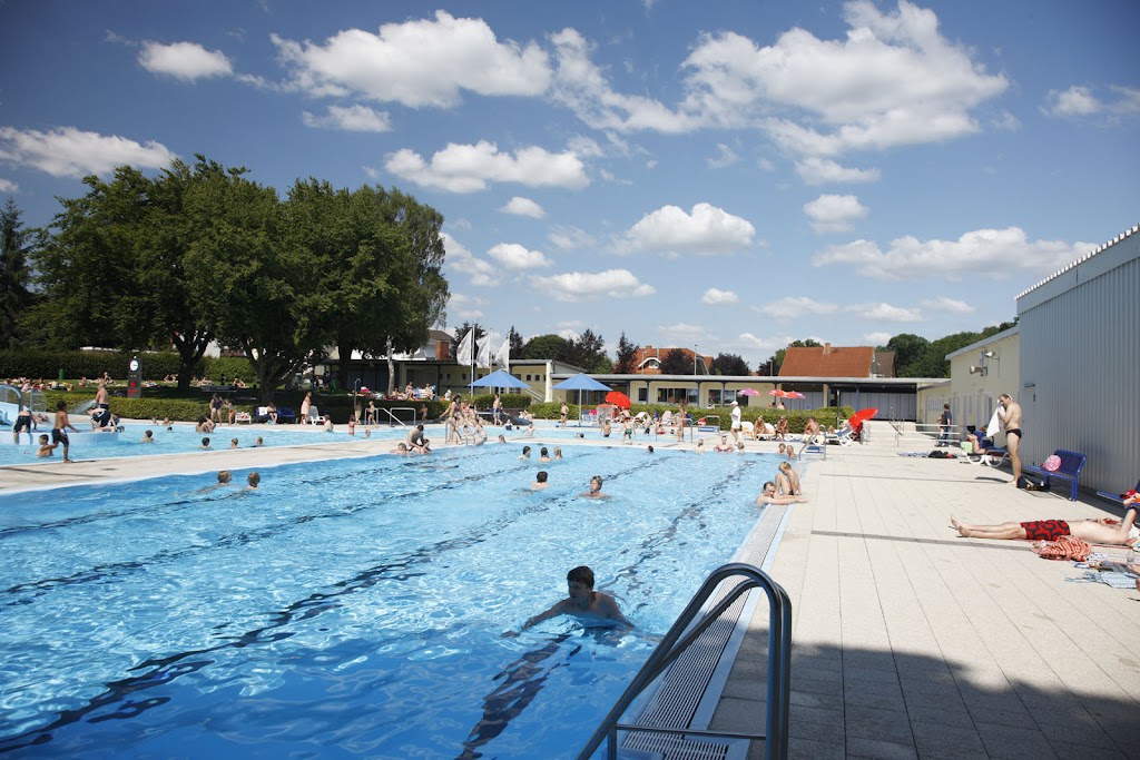 Bild von Sommer-Bad der Stadt Brakel
