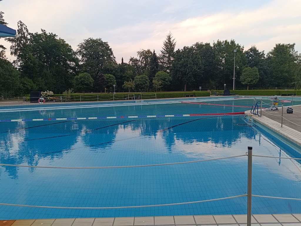 Bild von Städt. Waldbad pool